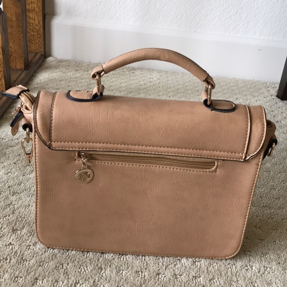 Purse - Picture 2 of 3